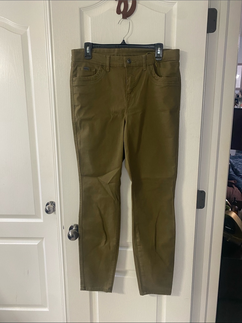Kuhl Women's Olive-Green Jeans